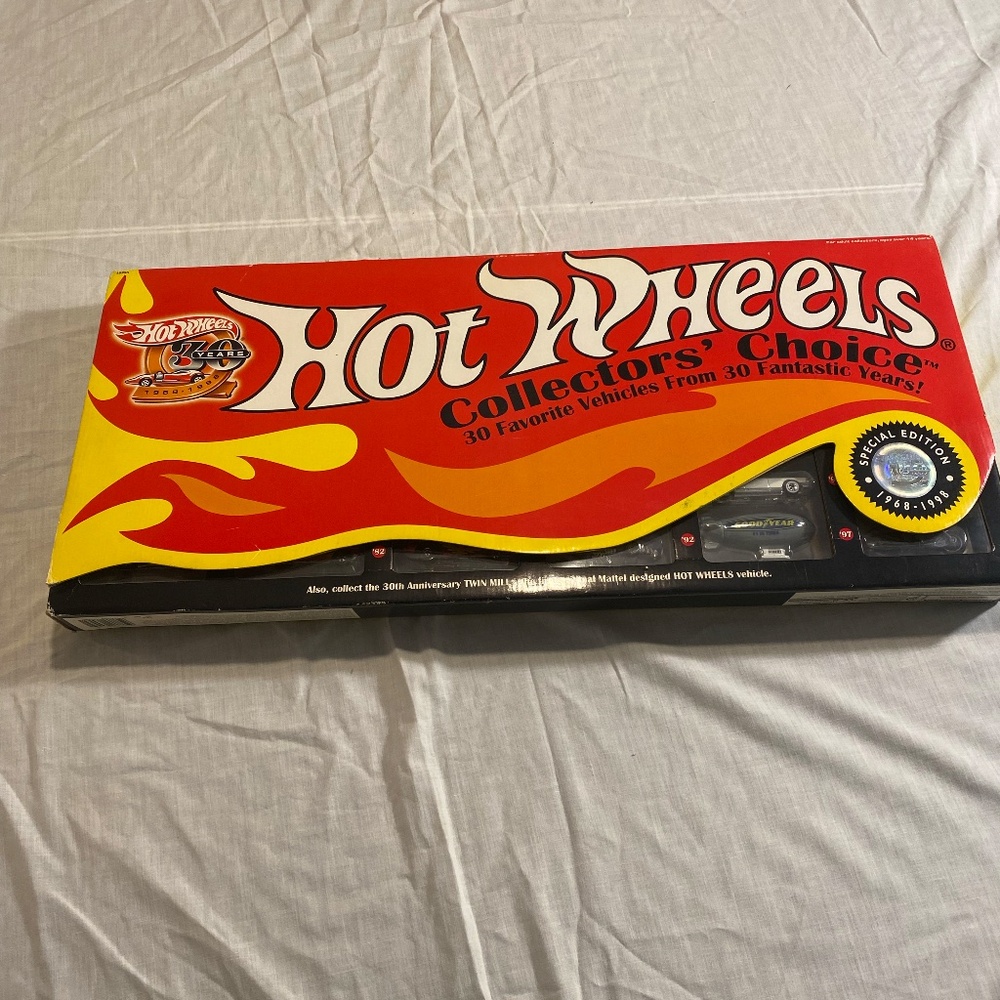 Hotwheels Collectors' Choice Special Edition 1968 - 1998 30 years Vintage Cars